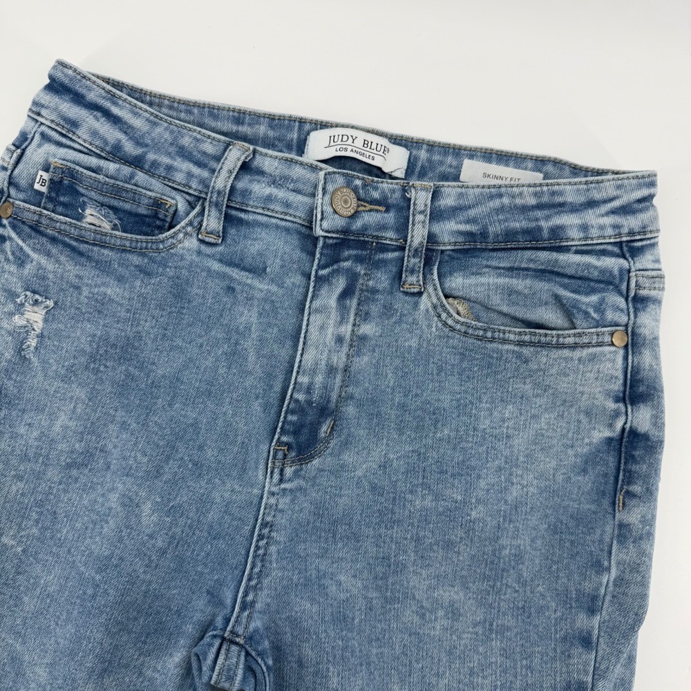 Judy Blue‎ Skinny Fit Distressed Light Wash Denim Jeans Women Size 7/28